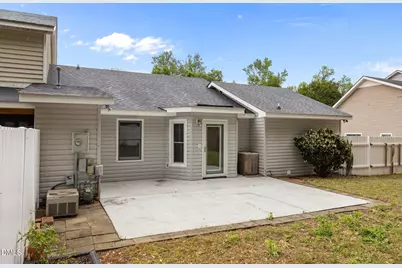 140 Rollingwood Drive, Dunn, NC 28334 - Photo 27