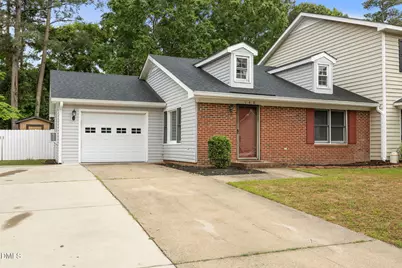 140 Rollingwood Drive, Dunn, NC 28334 - Photo 3