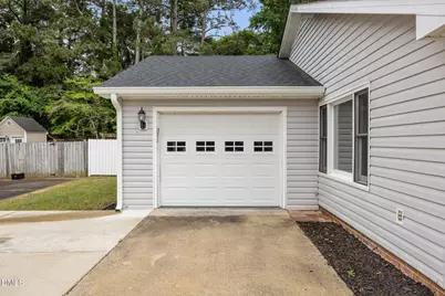 140 Rollingwood Drive, Dunn, NC 28334 - Photo 25