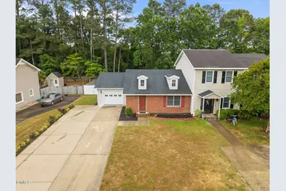 140 Rollingwood Drive, Dunn, NC 28334 - Photo 1