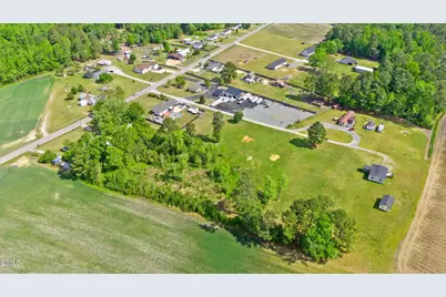 2115 Woods Crossroads Road, Benson, NC 27504 - Photo 3