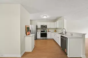 426 St John Dr, Durham, NC 27703 - Photo 9