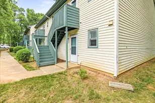 332 Ashley Forest Rd, Chapel Hill, NC 27514 - Photo 7