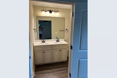 119 N Cross Street, Angier, NC 27501 - Photo 5