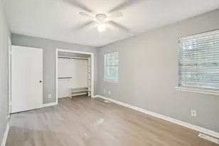 2146 Charles St, Durham, NC 27707 - Photo 9