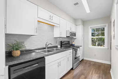 2500 Avent Ferry Road #201, Raleigh, NC 27606 - Photo 9