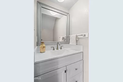 2500 Avent Ferry Road #201, Raleigh, NC 27606 - Photo 11