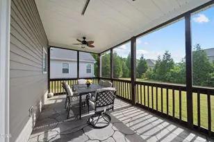 105 Autumn Crest Ln, Fuquay-Varina, NC 27526 - Photo 19