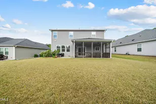 105 Autumn Crest Ln, Fuquay-Varina, NC 27526 - Photo 5