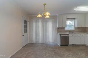 409 Twin Creeks Dr, Goldsboro, NC 27530 - Photo 5