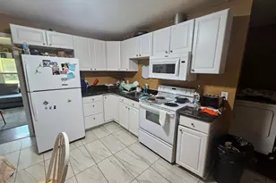 4918 Ellsworth Dr, Fayetteville, NC 28304 - Photo 7