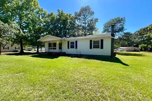 185 Summerhill Rd, Turkey, NC 28393 - Photo 1
