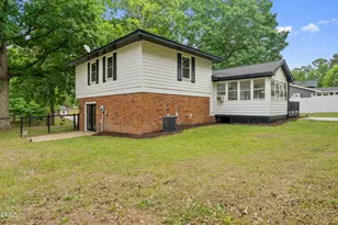 7221 Pilgrim Rd, Raleigh, NC 27616 - Photo 39