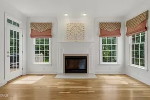 105 Tavernelle Pl, Cary, NC 27519 - Photo 5