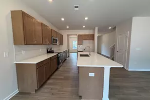 300 Allegheny Dr, Sanford, NC 27330 - Photo 7
