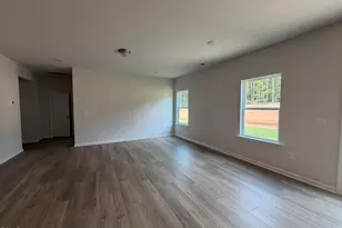 300 Allegheny Dr, Sanford, NC 27330 - Photo 11