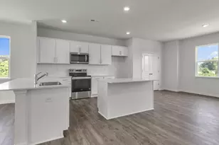 808 Washington St, Fuquay-Varina, NC 27526 - Photo 3
