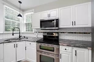 114 Old Bridge Ln, Cary, NC 27518 - Photo 11
