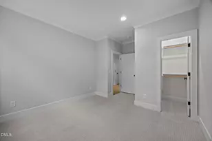 811 Maple Berry Ln, Raleigh, NC 27607 - Photo 27
