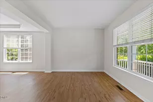 104 Leafy Holly Dr, Holly Springs, NC 27540 - Photo 7