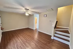 2112 Walnut Bluffs Ln, Raleigh, NC 27610 - Photo 3
