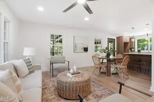 27 S Circle Dr, Chapel Hill, NC 27516 - Photo 9