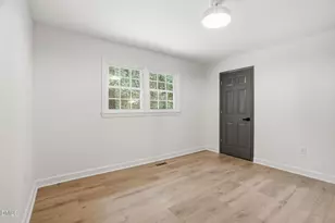 27 S Circle Dr, Chapel Hill, NC 27516 - Photo 59