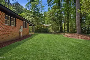 27 S Circle Dr, Chapel Hill, NC 27516 - Photo 61