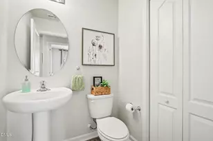 149 Maple Tree Ln, Clayton, NC 27527 - Photo 5