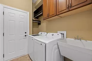 9844 Derbton Ct, Raleigh, NC 27617 - Photo 25