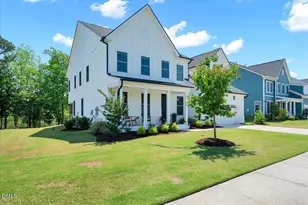 531 Glenville Lake Dr, Fuquay-Varina, NC 27526 - Photo 3