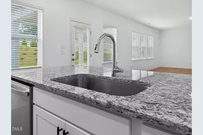 526 Claftin Street, Sanford, NC 27330 - Photo 7