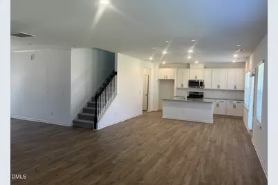 526 Claftin Street, Sanford, NC 27330 - Photo 3