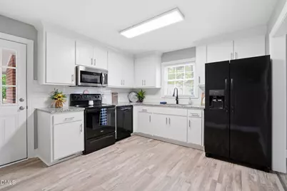 409 Clifton Road, Rocky Mount, NC 27804 - Photo 9