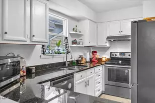 4705 Walden Pond Dr, Raleigh, NC 27604 - Photo 11