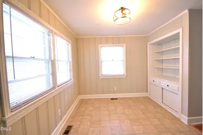 1011 S 1st Street, Smithfield, NC 27577 - Photo 11