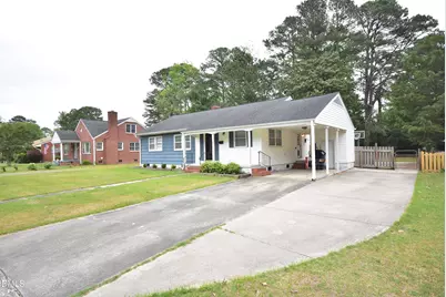 1011 S 1st Street, Smithfield, NC 27577 - Photo 3