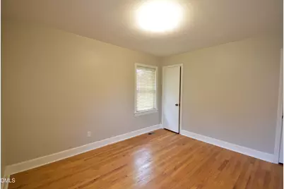 1011 S 1st Street, Smithfield, NC 27577 - Photo 17