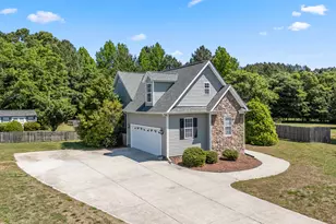 45 Oak Leaf Trail, Youngsville, NC 27596 - Photo 3