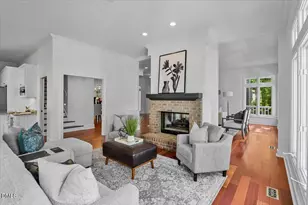 81002 Alexander, Chapel Hill, NC 27517 - Photo 25