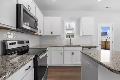 416 Sturgeon Street, Smithfield, NC 27577 - Photo 11