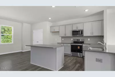 800 Washington Street, Fuquay Varina, NC 27526 - Photo 3