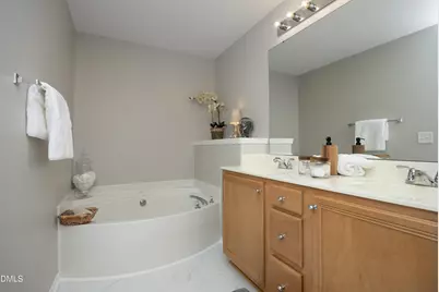 8402 Drystone Drive, Raleigh, NC 27613 - Photo 21