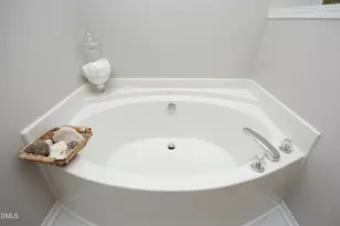 8402 Drystone Dr, Raleigh, NC 27613 - Photo 23
