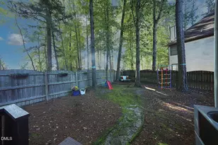 2353 Florida Ct, Raleigh, NC 27615 - Photo 19