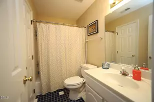 2353 Florida Ct, Raleigh, NC 27615 - Photo 17
