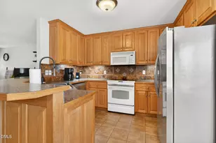 180 Fred McLeod Ln, Coats, NC 27521 - Photo 7
