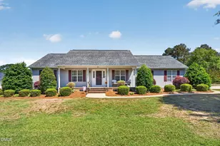 180 Fred McLeod Ln, Coats, NC 27521 - Photo 3