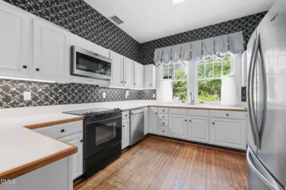 804 W Davis Street, Burlington, NC 27215 - Photo 21