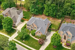 400 Allenhurst Pl, Cary, NC 27518 - Photo 37
